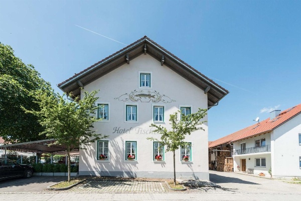 Hotel Fischerwirt image 1
